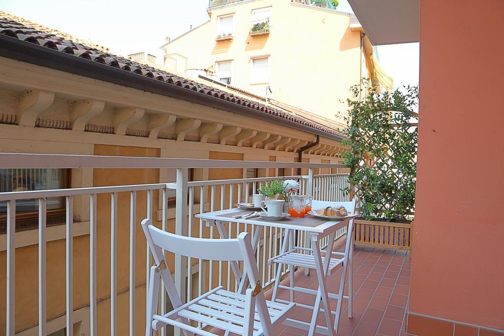 La Casetta Di Lina Rooms And Apartments 베로나 외부 사진